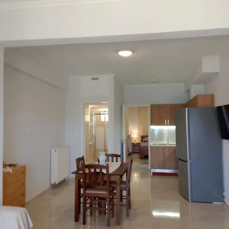 Evia Apartman *
